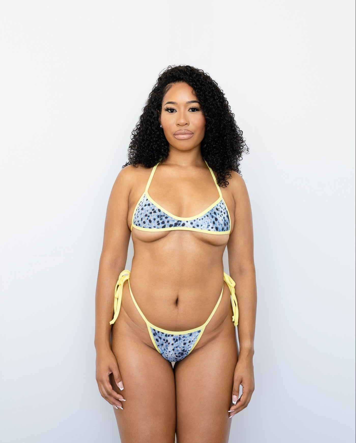 Kami String Thong Bottom